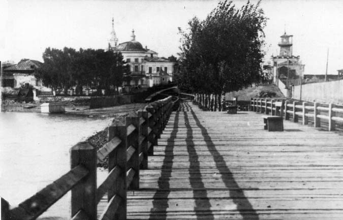 Режевская плотина в начале 20 века