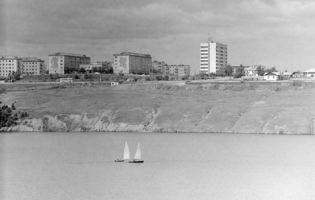 Парусники на Режевском пруду. Фото второй половины 1980-х годов