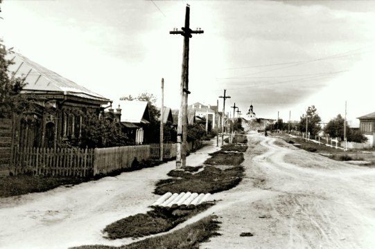 Улица Ленина и Нагорный храм в ее перспективе, фото середины XX века