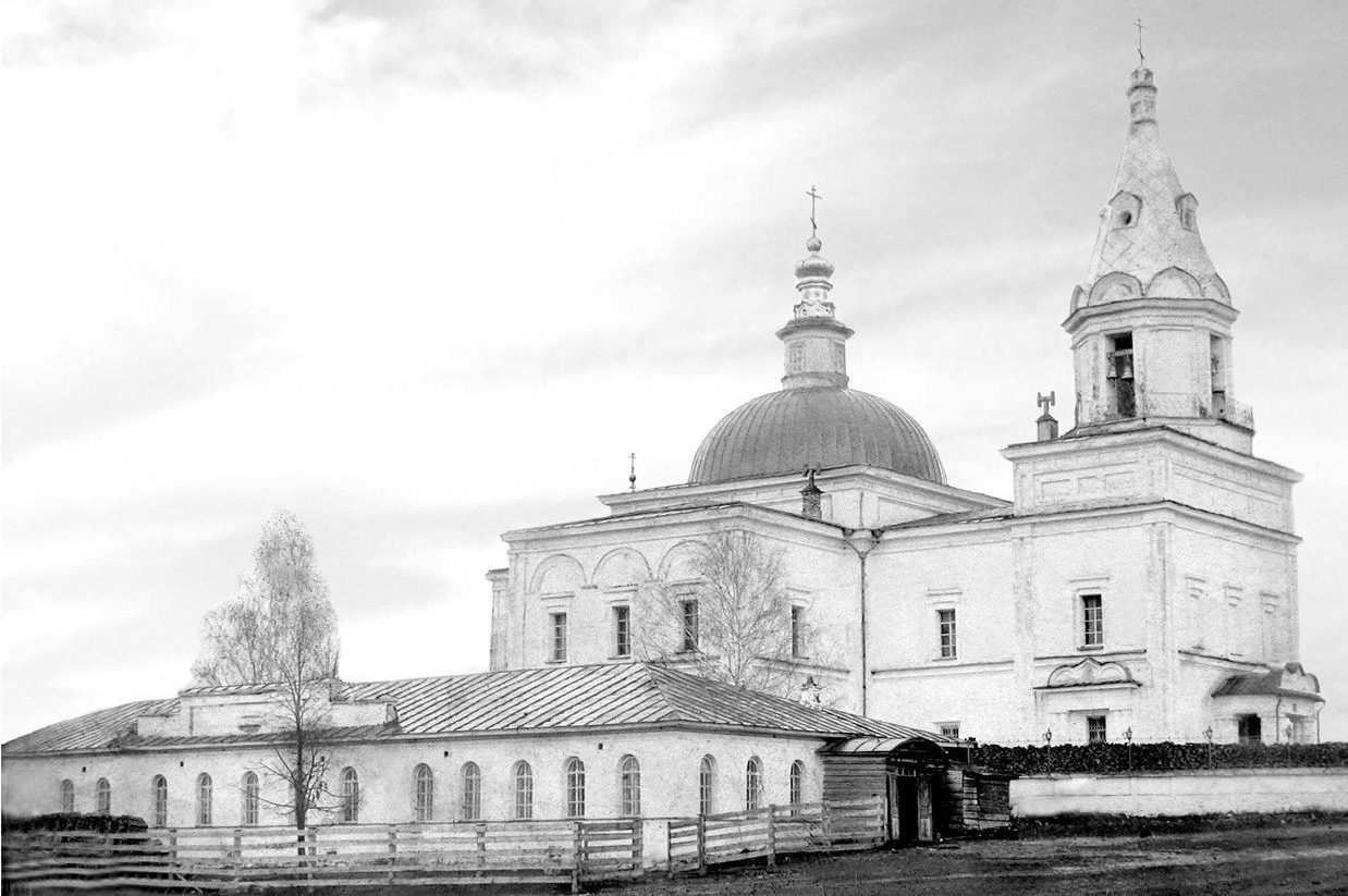 Богоявленский храм и училище