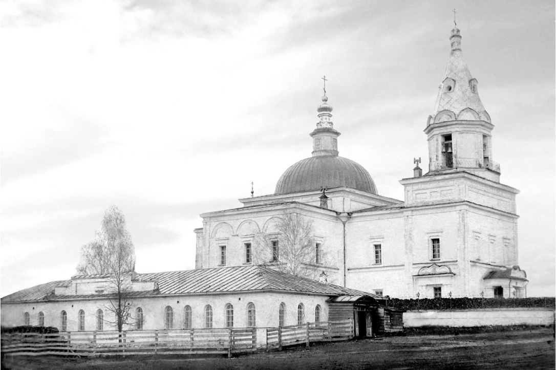 Богоявленский храм и церковно-приходская школа