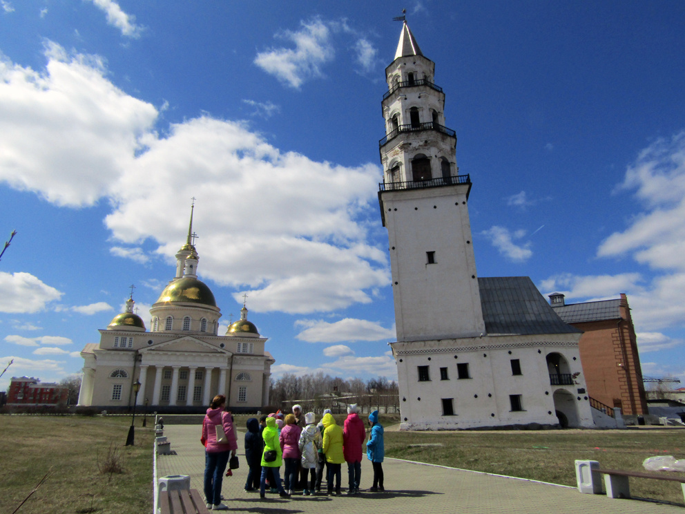 Экскурсия в Невьянск и Нижние Таволги. Наклонная башня и собор