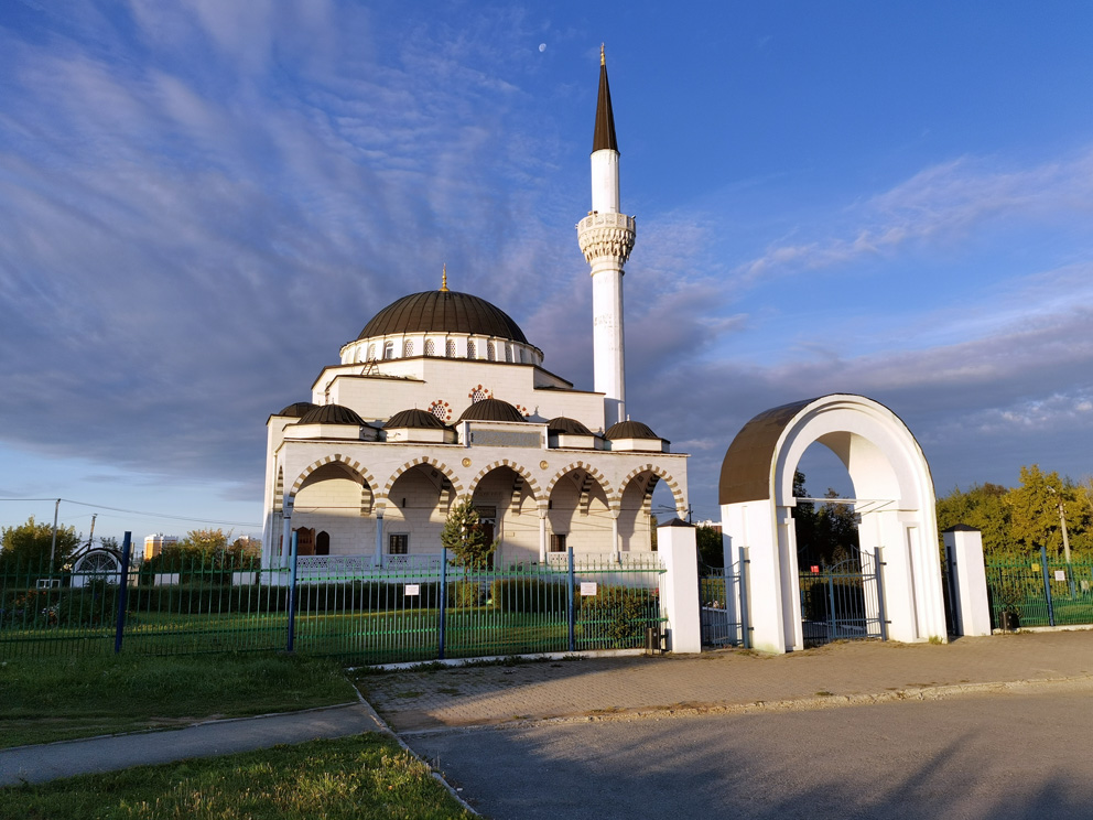 По желанию группы мы организуем посещение крупнейшей на Среднем Урале мечети