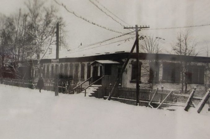 С 1946 по 1967 год режевское отделение милиции находилось по адресу Костоусова 4-6 (напротив корпусов швейной фабрики и училища)