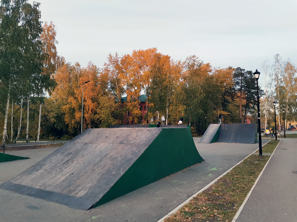 Фотографии Режа. Площадка для скейтборда в парке "Быстринский"