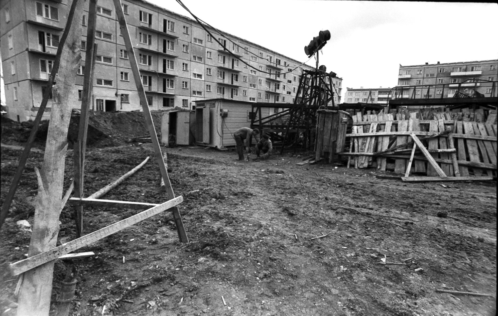 История Режа. Строительство у дома по адресу Северная, 2. Фото середины 1980-х годов