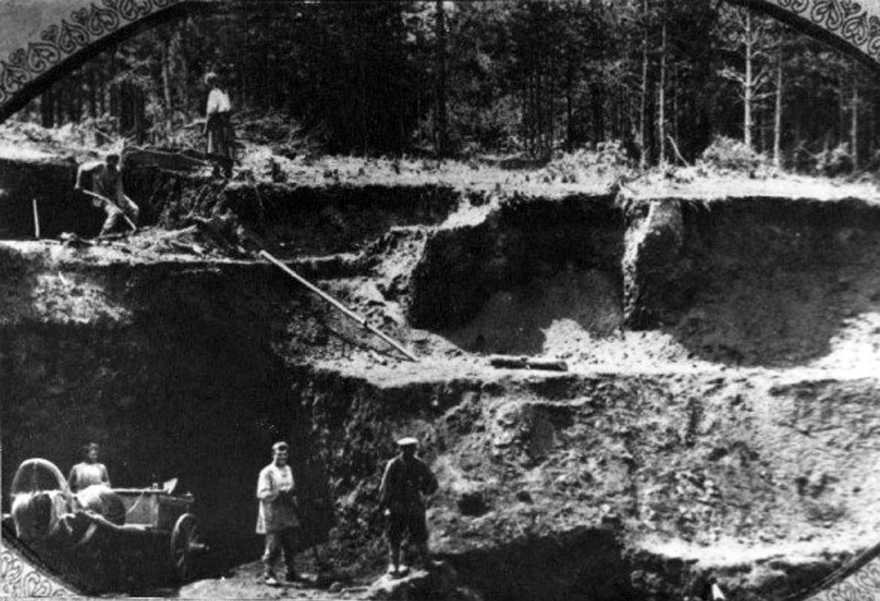 История Режа. Добыча никелевой руды на Голендухинском руднике (Першинском карьере) во второй половине 1930-х годов