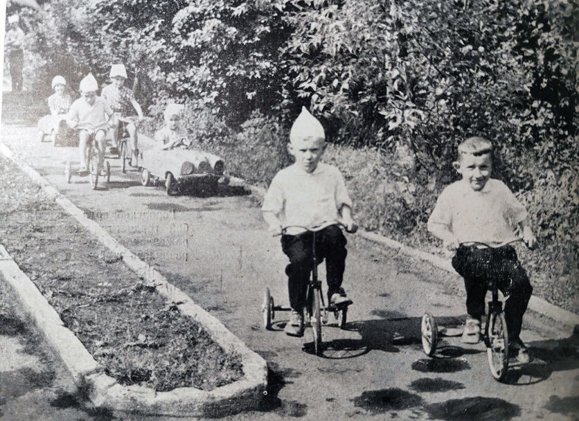 Велопарк в детском парке города Режа в 1960-е годы