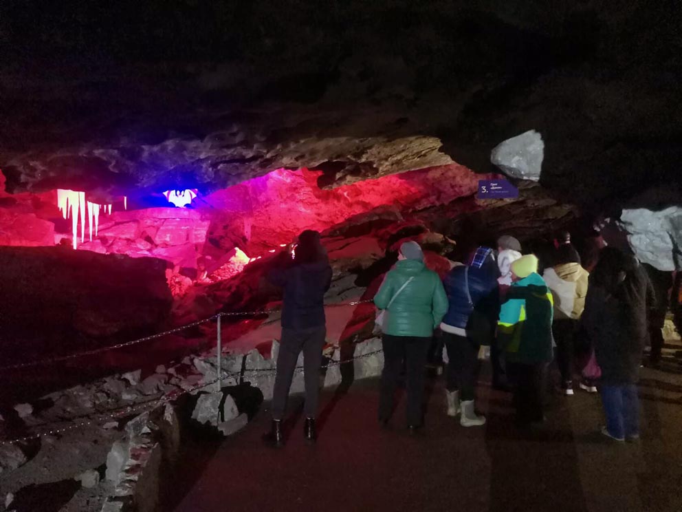 Экскурсия в Кунгур, Кунгурская пещера. Во время экскурсии в Кунгурской пещере